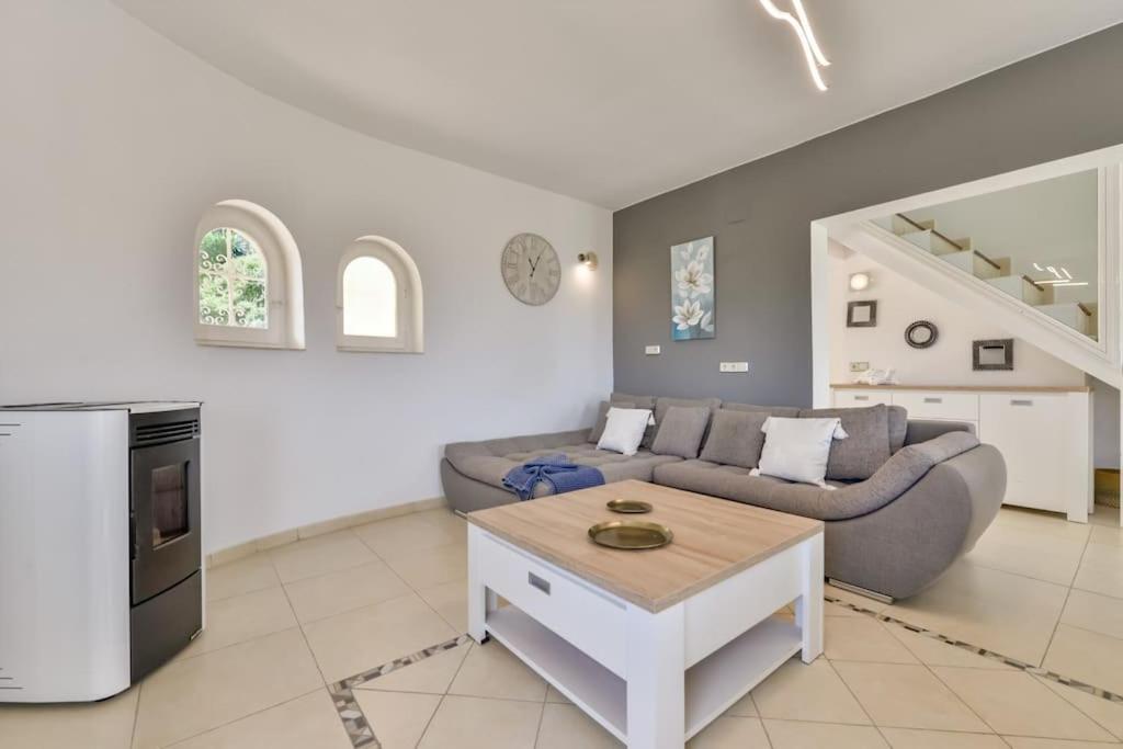 Villas Guzman - Tango Calp Dış mekan fotoğraf